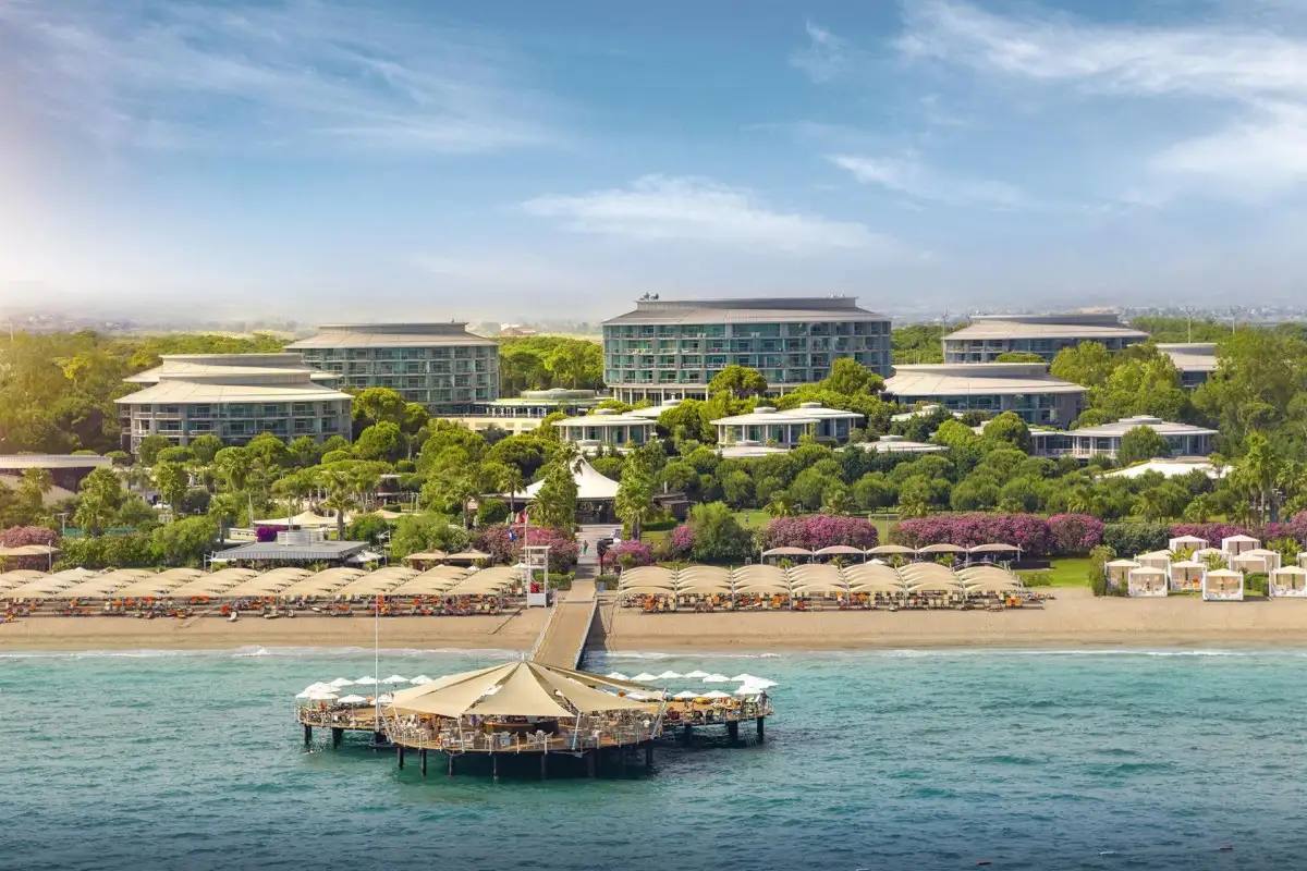 Calista Luxury Resort*
